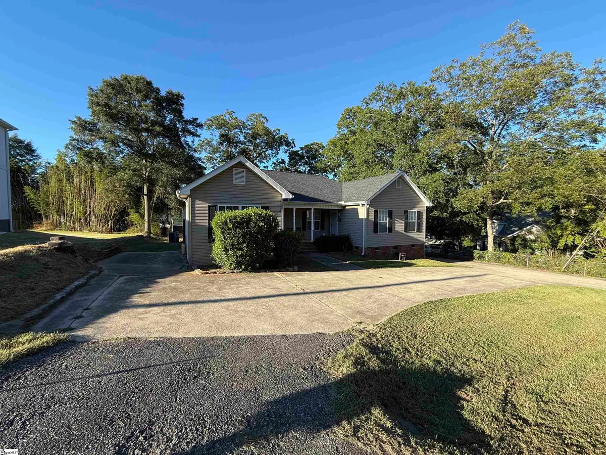 211 Wildwood Drive, Greer, SC 29651 - #1