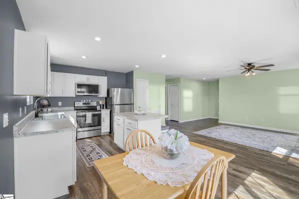 808 Danforth Drive, Greenville, SC 29617