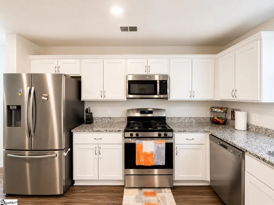 104 W Compass Way, Easley, SC 29640 - #2