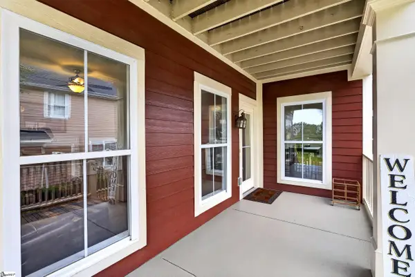 102 Ridenour Avenue, Greenville, SC 29617