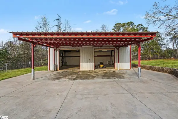 11 Bainbridge Drive, Greenville, SC 29611