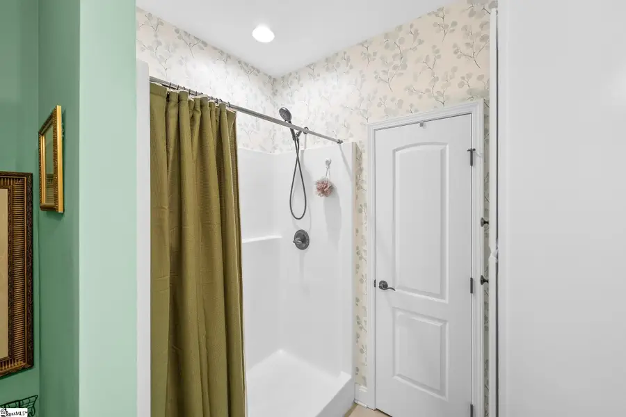 122 W Baker Street, Pickens, SC 29671 - #3