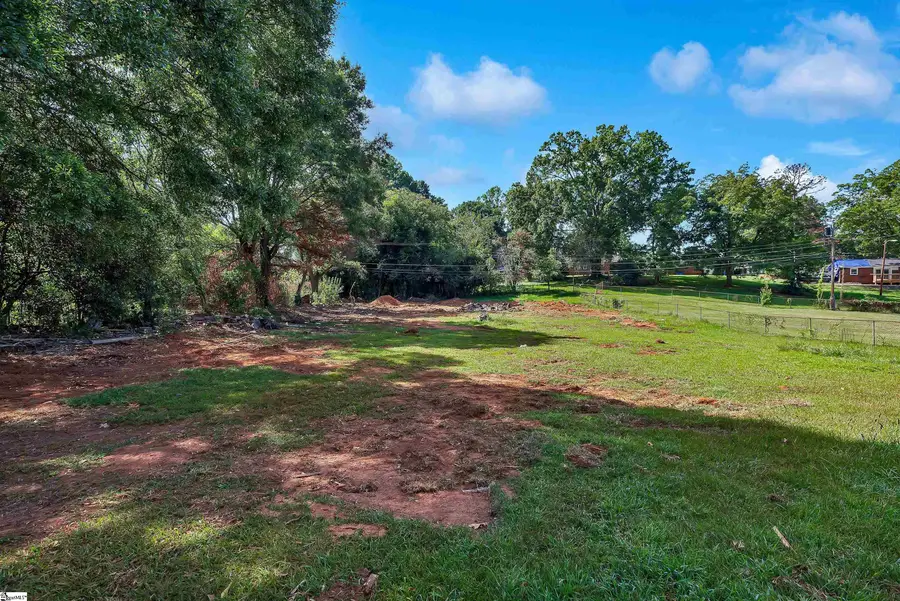 801 Gordon Street, Anderson, SC 29626 - #3