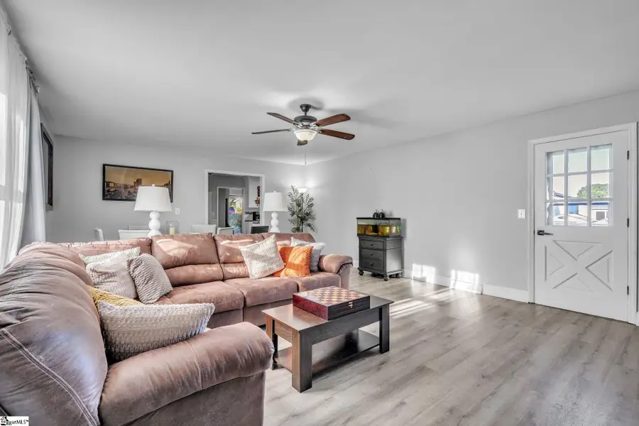 14 Sunrise Drive, Taylors, SC 29687 - #2