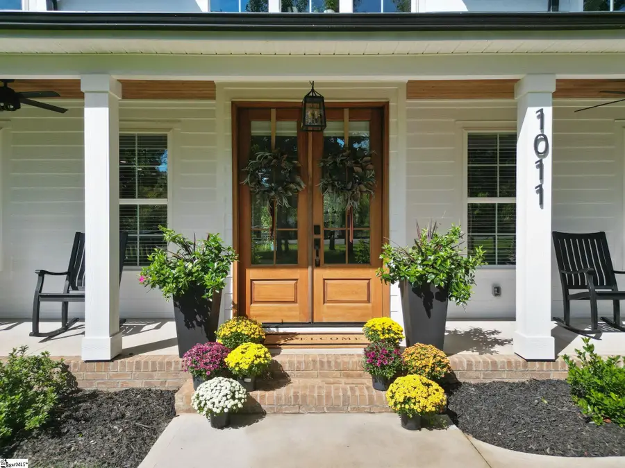 1011 Center Road, Taylors, SC 29687 - #3