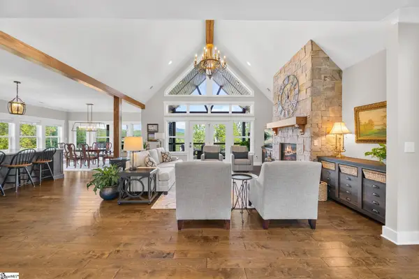 4 Tee Box Lane, Travelers Rest, SC 29690-8288
