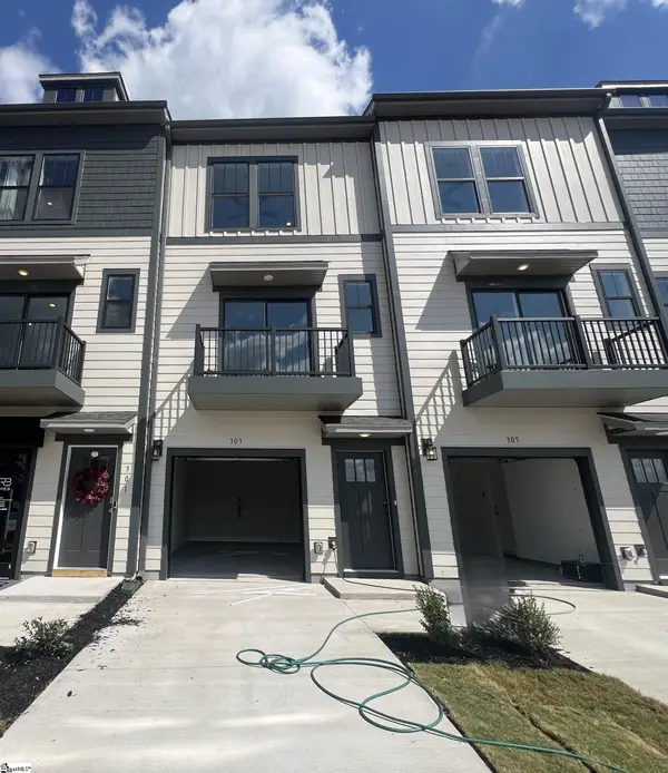 303 Carson Place, Greenville, SC 29605
