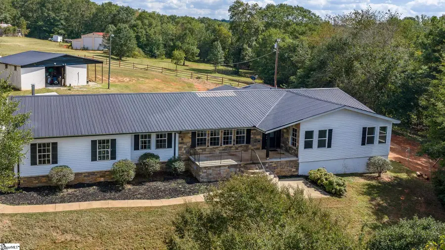 399 Old Farrs Bridge Road, Greenville, SC 29611 - #2