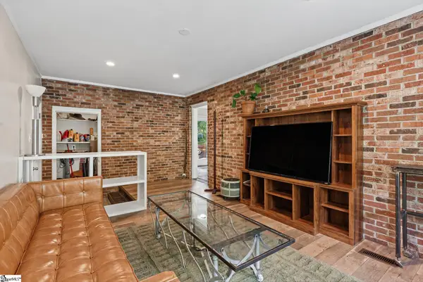 48 Carriage Drive, Greenville, SC 29609
