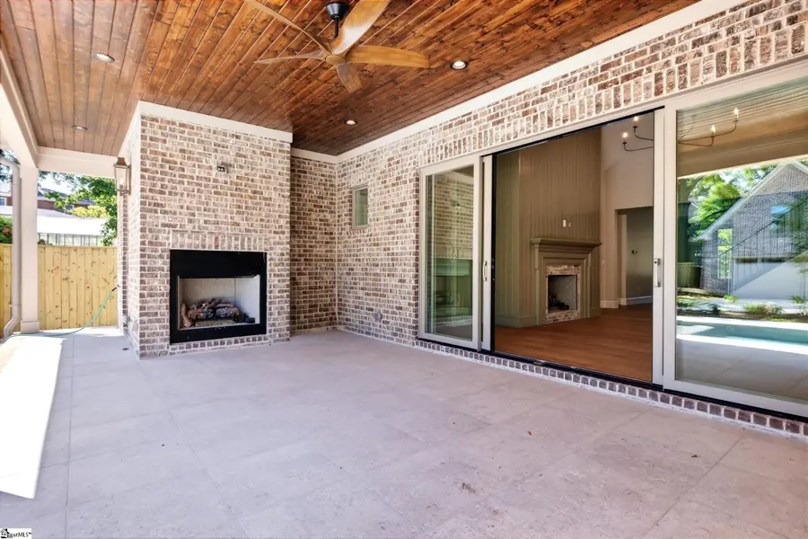 16 E Augusta Place, Greenville, SC 29605 - #3