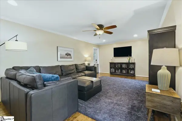 500 Pinewood Drive, Pendleton, SC 29670