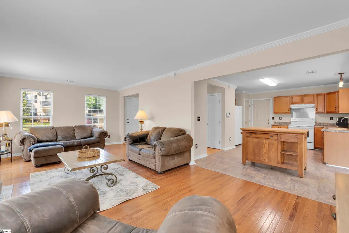 415 Scarlet Oak Drive, Fountain Inn, SC 29644 - #1