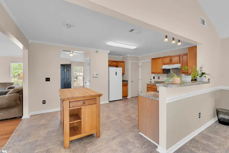 415 Scarlet Oak Drive, Fountain Inn, SC 29644 - #3