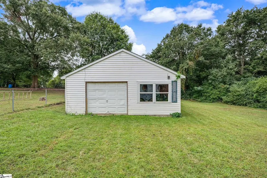 108 Gary Avenue, Simpsonville, SC 29681 - #3