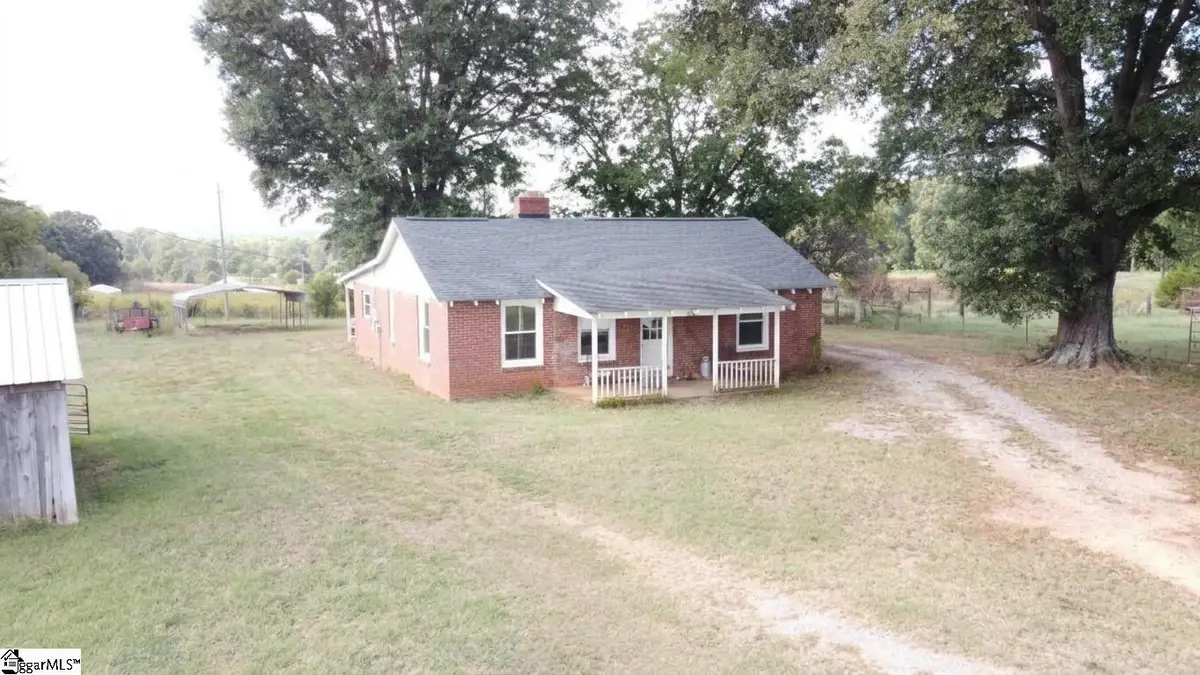 1706 W Georgia Road, Woodruff, SC 29388 - #1