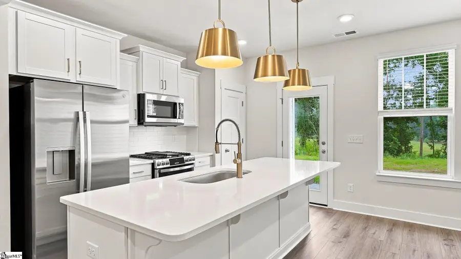 502 W Norvell Court, Spartanburg, SC 29307 - #2