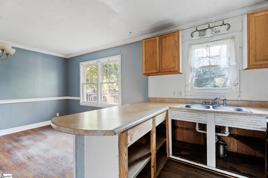 714 Evelyn Drive, Seneca, SC 29678 - #2