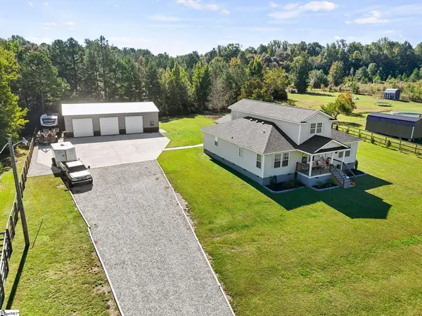 112 Smith Street Extension, Ware Shoals, SC 29692