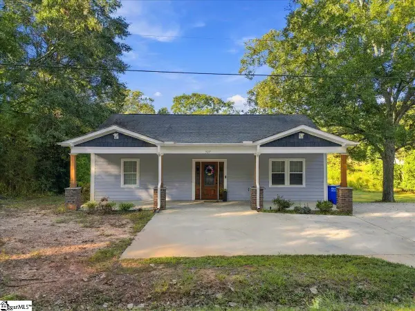 327 Rehobeth School Road, Piedmont, SC 29673