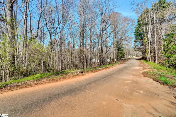 404 Thornbury Ridge, Easley, SC 29640