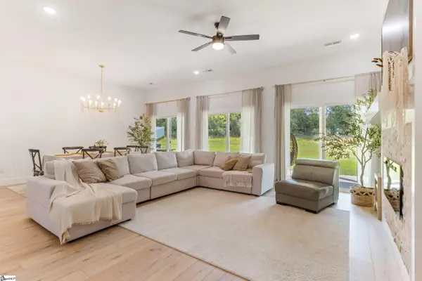 6119 Tributary Way, Chesnee, SC 29323