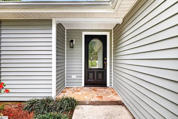 17 Woodharbor Drive, Taylors, SC 29687-4025