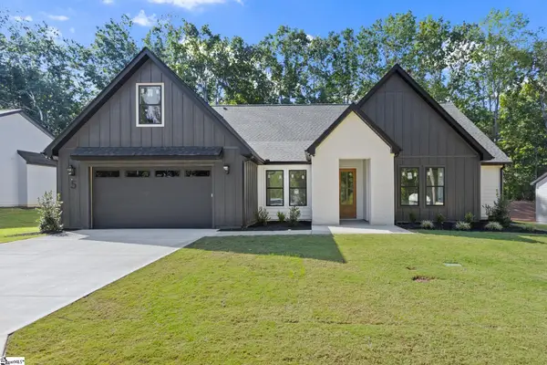5 Inverrary Drive, Taylors, SC 29687