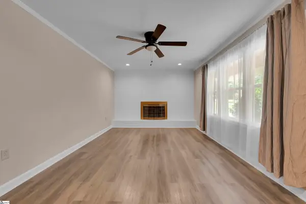 204 Brook Forest Drive, Anderson, SC 29621