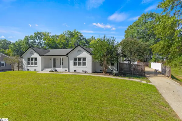 211 N Catherine Street, Pickens, SC 29671