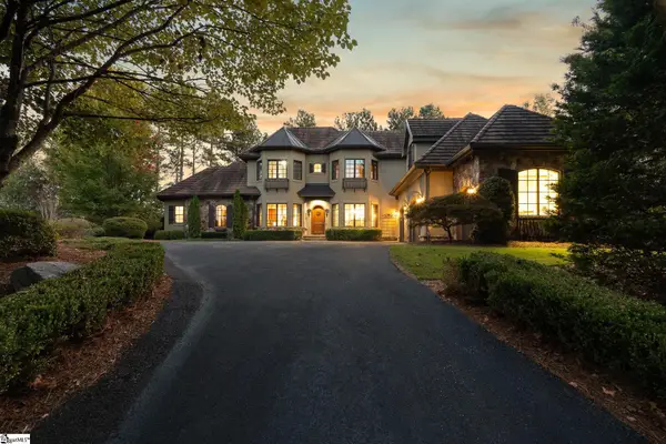 124 Golden Bear Drive, Sunset, SC 29685