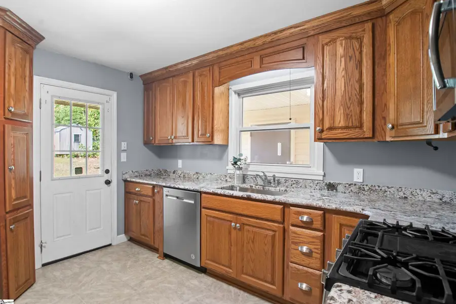 107 Vaughn Street, Greer, SC 29651 - #3
