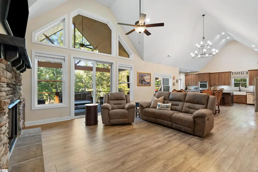 304 Woodgreene Court, Salem, SC 29676 - #3