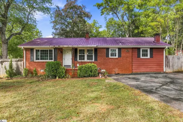 9 El Paso Drive, Greenville, SC 29617