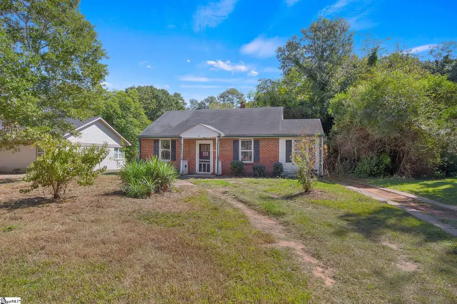 18 Ridgeway Drive, Greenville, SC 29605 - #3