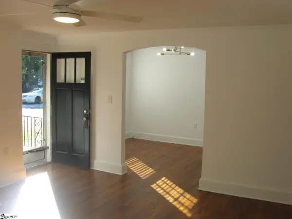 102 Oakland Avenue, Simpsonville, SC 29681
