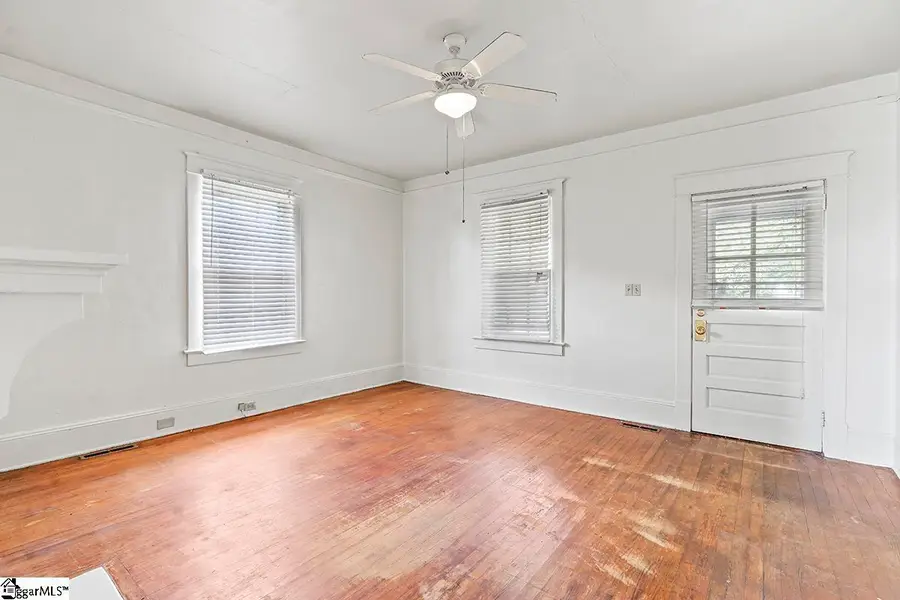 92 Fourth Street, Greenwood, SC 29646 - #2