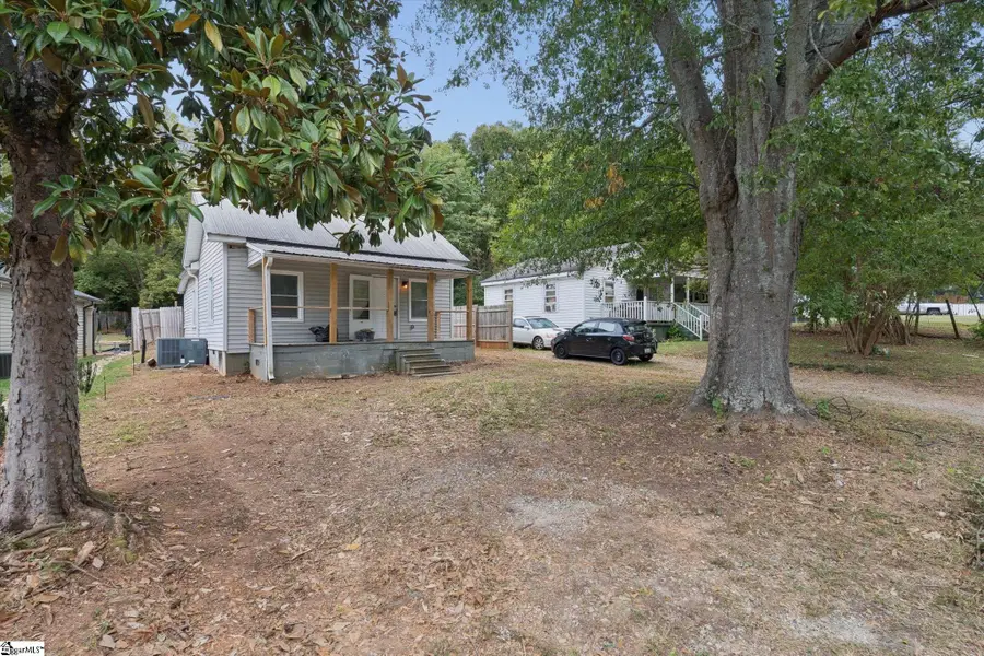 508 W Fourth Avenue, Easley, SC 29640-2854 - #2