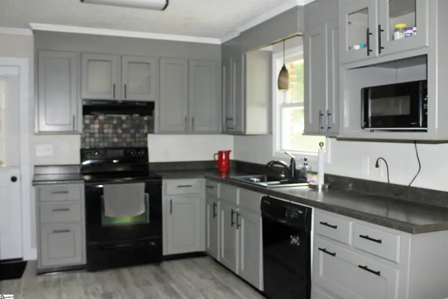1117 Farrs Bridge Road, Greenville, SC 29611-6609 - #2