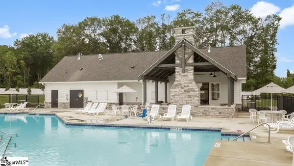 522 Blackbark Court, Greenville, SC 29607