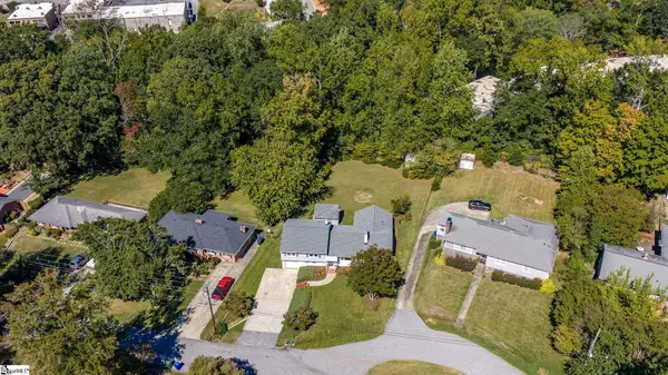 30 Primrose Lane, Greenville, SC 29607
