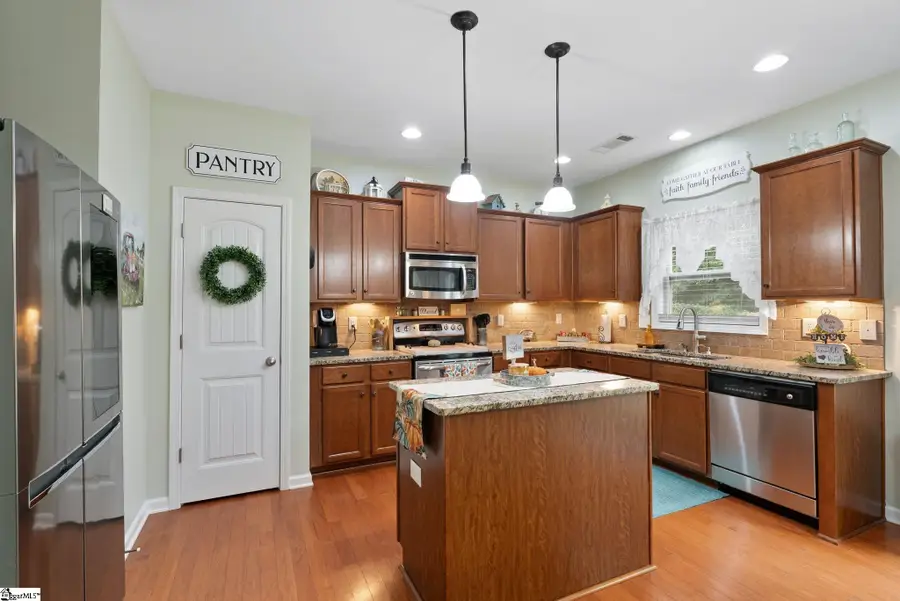 2 Oak Willow Court, Fountain Inn, SC 29644 - #3