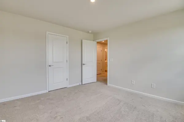 123 River Knoll Drive, Easley, SC 29640