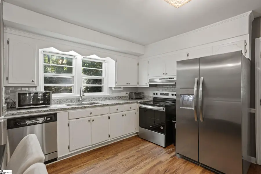 31 Nottingham Road, Greenville, SC 29607 - #2