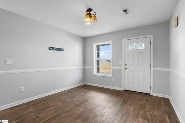 111 Flint Lane, Greer, SC 29651