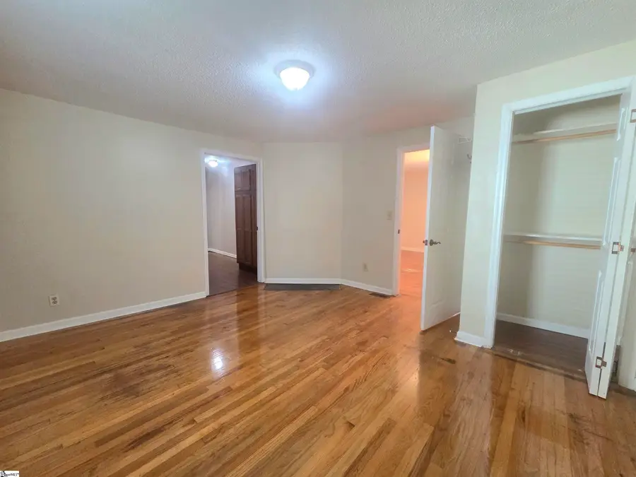 2817 Anderson Road, Greenville, SC 29611 - #3