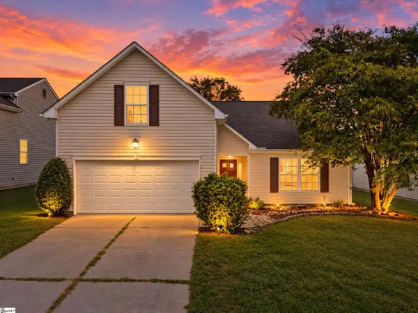 9 Hartwell Drive, Simpsonville, SC 29681