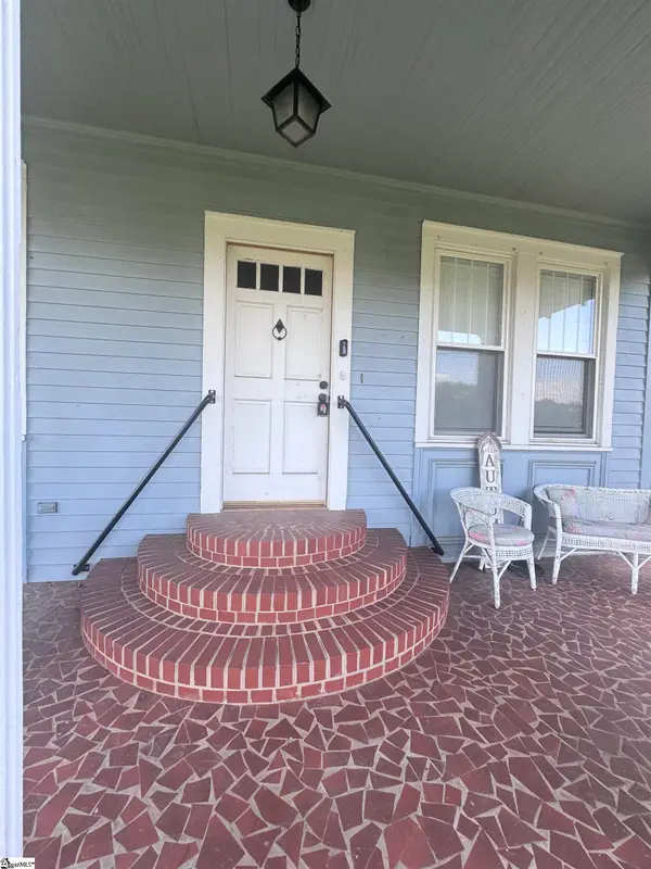 14561 Ashville Highway, Inman, SC 29349