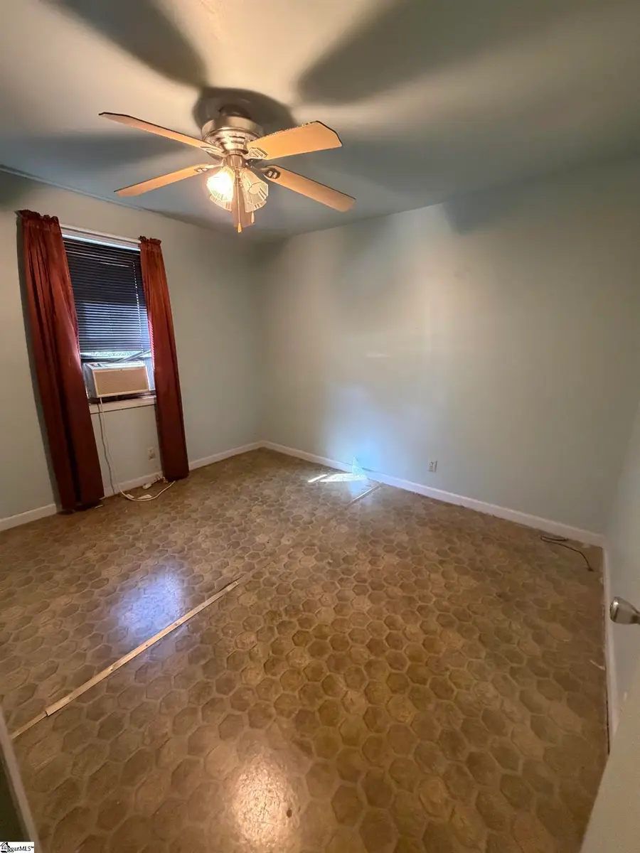 202 Bluff Drive, Greenville, SC 29605 - #2