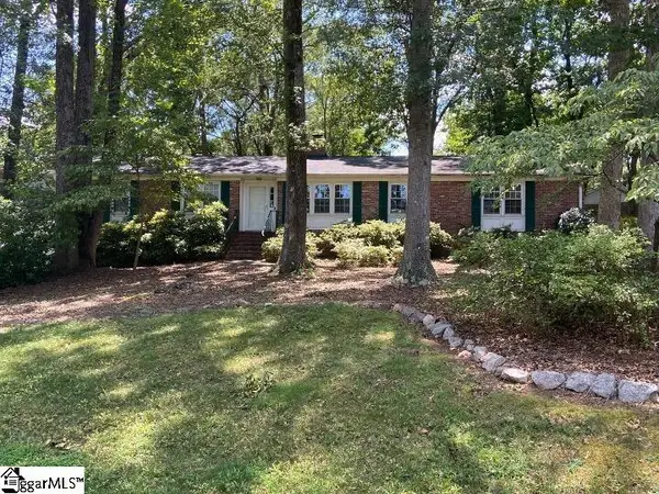 112 Great Glen Road, Greenville, SC 29615