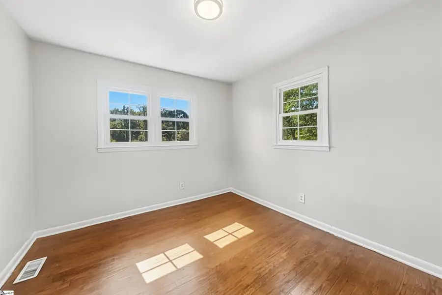 121 Norris Court, Spartanburg, SC 29306 - #3